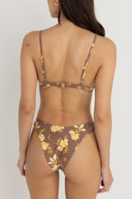 Load image into Gallery viewer, Anika Floral Hi Cut Pant
